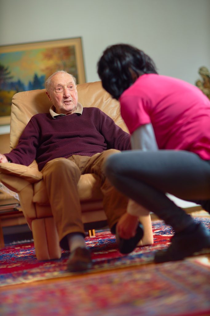 Häusliche Pflege durch qualifizierte Pflegefachkräfte A.i.P. Reutlingen